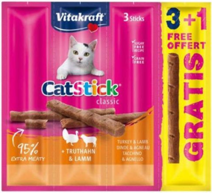 Лакомства за котки - Vitakraft Cat Stick Classic - Саламена пръчица с  пуешко и агнешко 3 + 1 бр. гратис