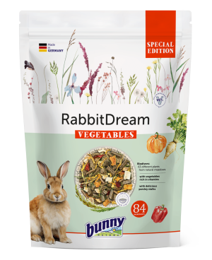 bunny Rabbit Dream VEGETABLES 1,5 кг – Храна за зайчета от 6-ия месец с витаминозни зеленчуци: тиква, чушка, пащърнак, стъбълца от магданоз + тримело